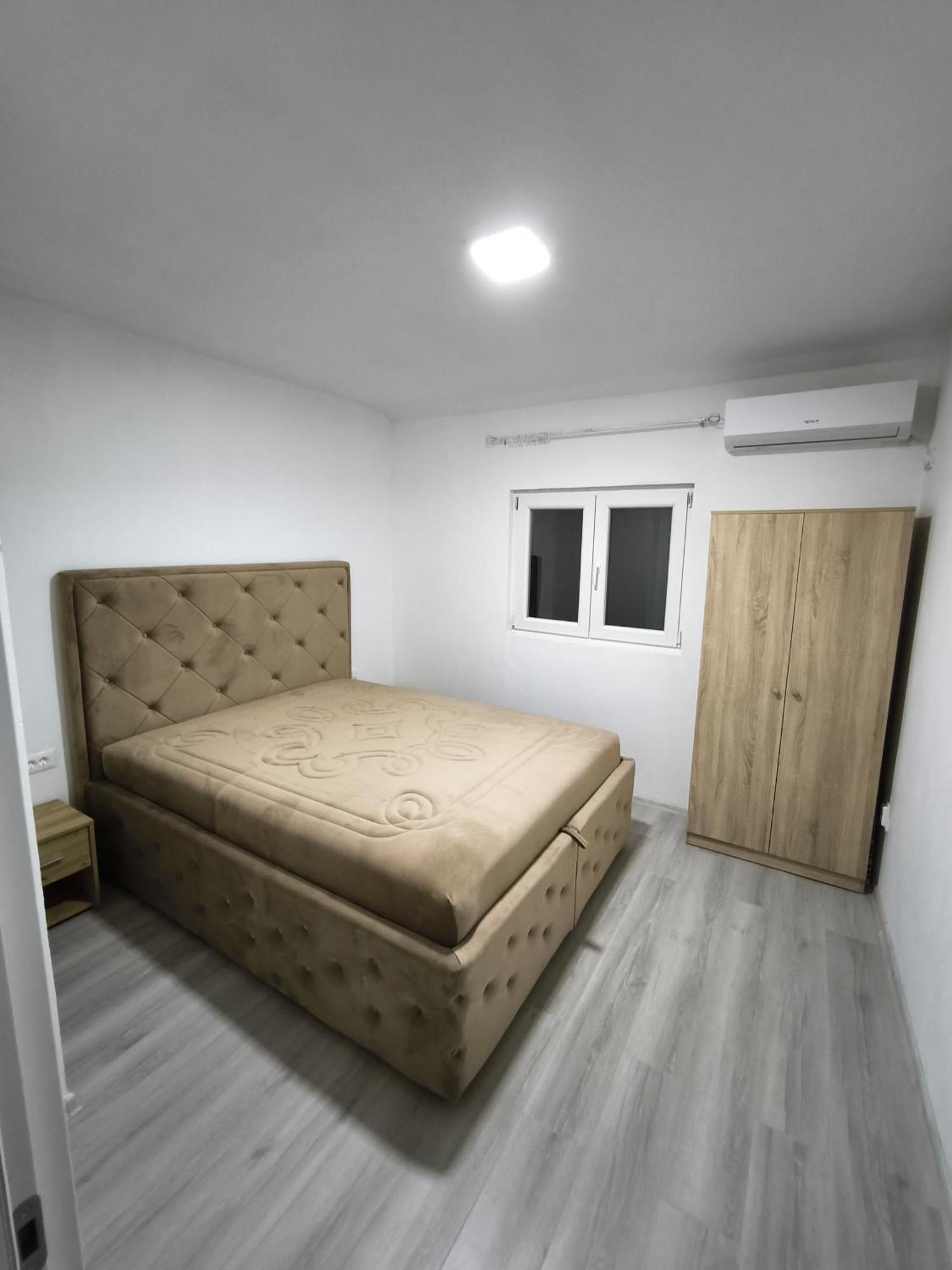 Hidden Villa Apartments Kotor Bagian luar foto